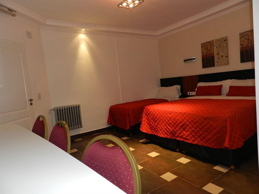 Hotel A&B Internacional Буенос Айрес Екстериор снимка